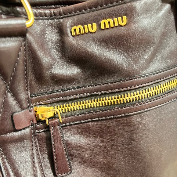 Miu Miu Tote Bag - Picture 4 of 13